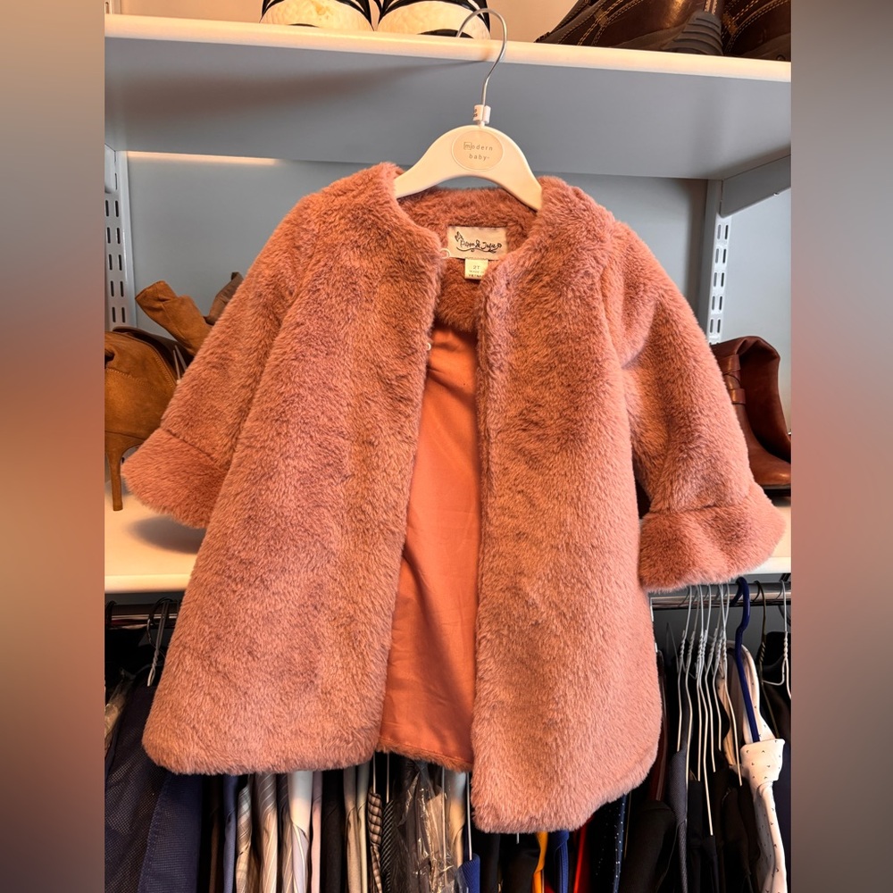 2 for $25-Pippa & Julie Pink Faux Fur Kids Cape